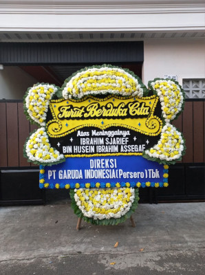 Papan Bunga Duka di Teling Bawah