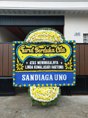 Papan Bunga Duka di Teling Bawah